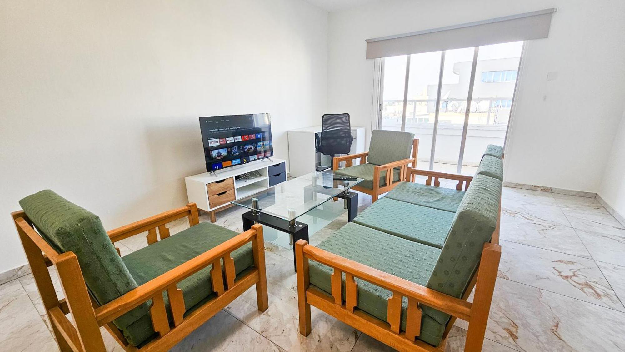 בית אירוח Rooms, 500m To Marina